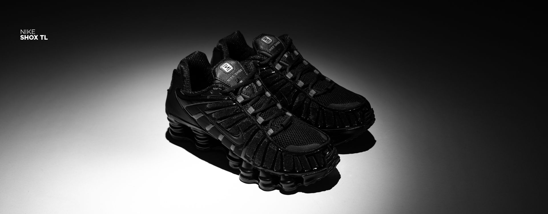 NIKE SHOX TL