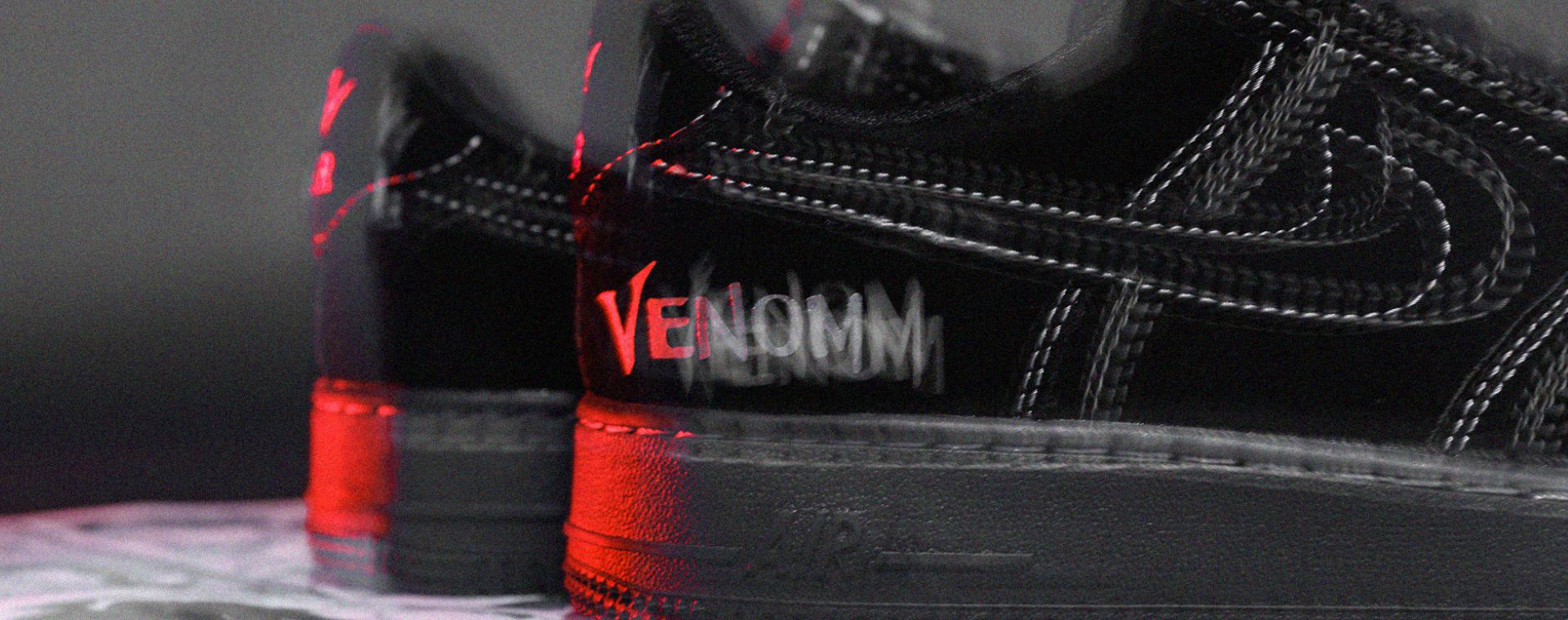 NIKE AIR FORCE 1 LOW 'VENOM'