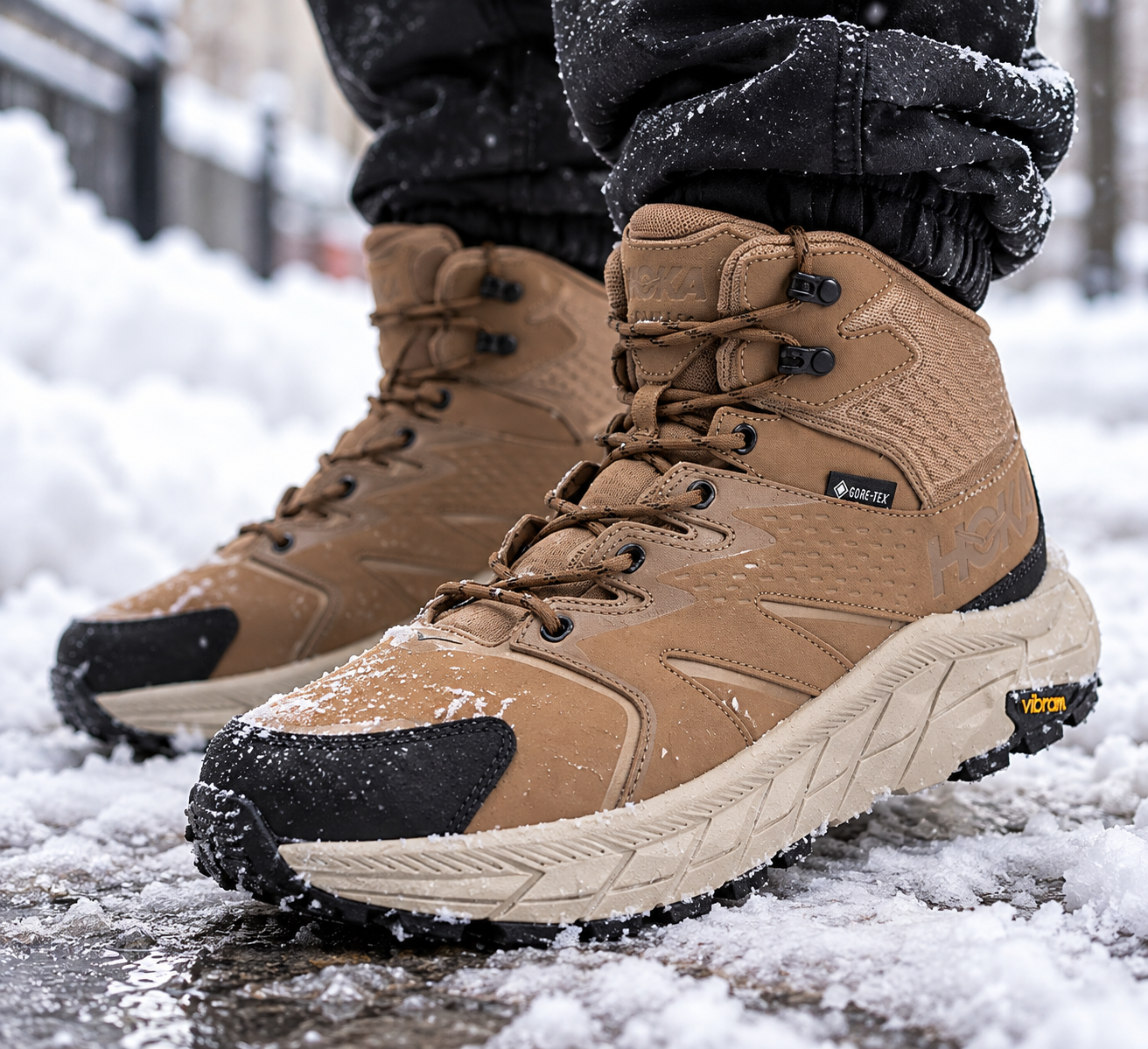 Hoka Anacapa Mid Gore-Tex — on-foot